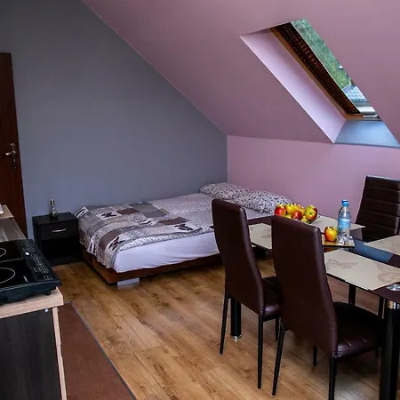 Quarto em Acomodações Particulares I Pokoje Goscinne Ala *